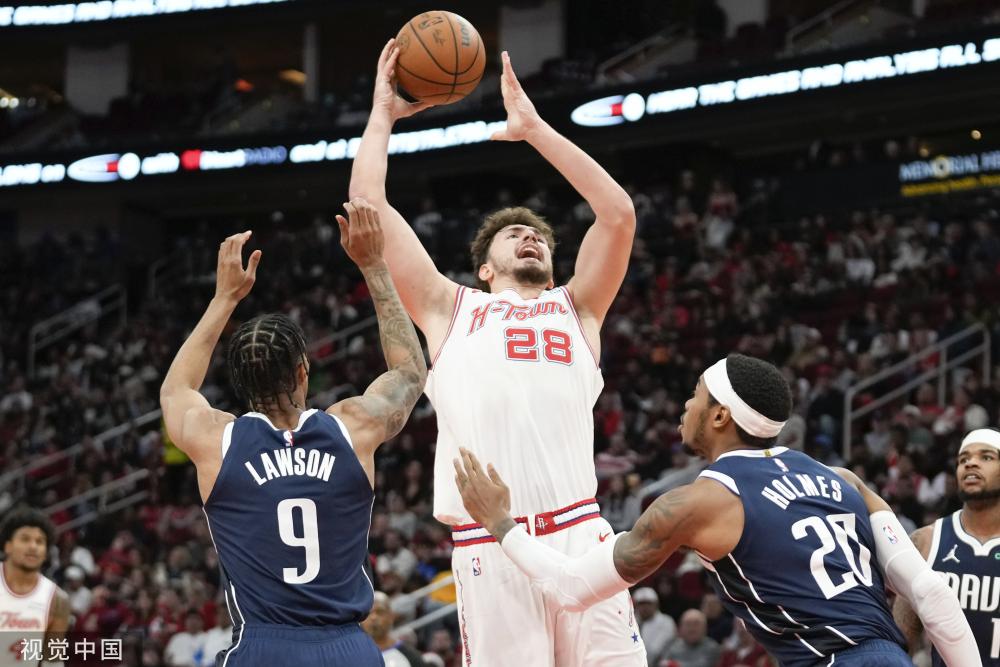 也让他格外 也让他格外