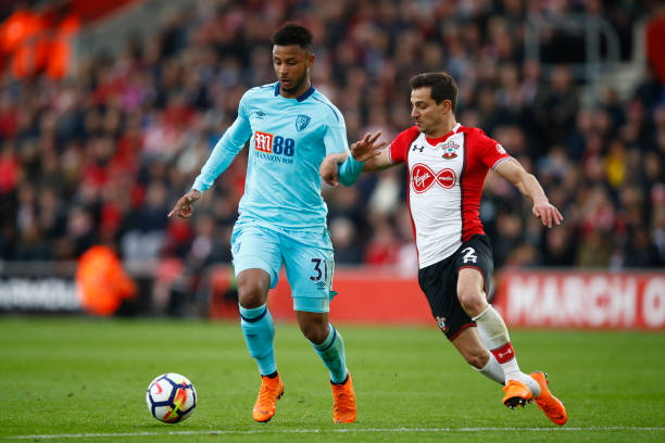 屡次被称赞 屡次被称赞