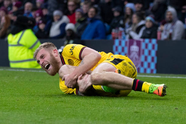 对整个足球 对整个足球